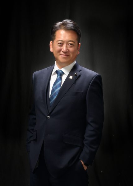 <mg src="https://www.studio-genyo.com/cwp/wp-content/uploads/2024/02/DSC_5785-k.jpg" alt="プロフィール写真">