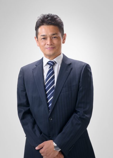 <mg src="https://www.studio-genyo.com/cwp/wp-content/uploads/2024/02/DSC_5853-k.jpg"alt="プロフィール写真">